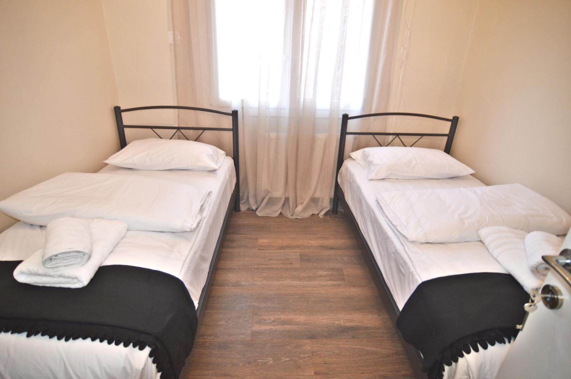 Fanis And Olgas Cozy Stay 카스토리아 외부 사진